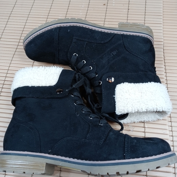 Tommy Hilfiger women's black suede faux fur trim lace boots. Sz 9M. 150.6pm - Picture 8 of 11